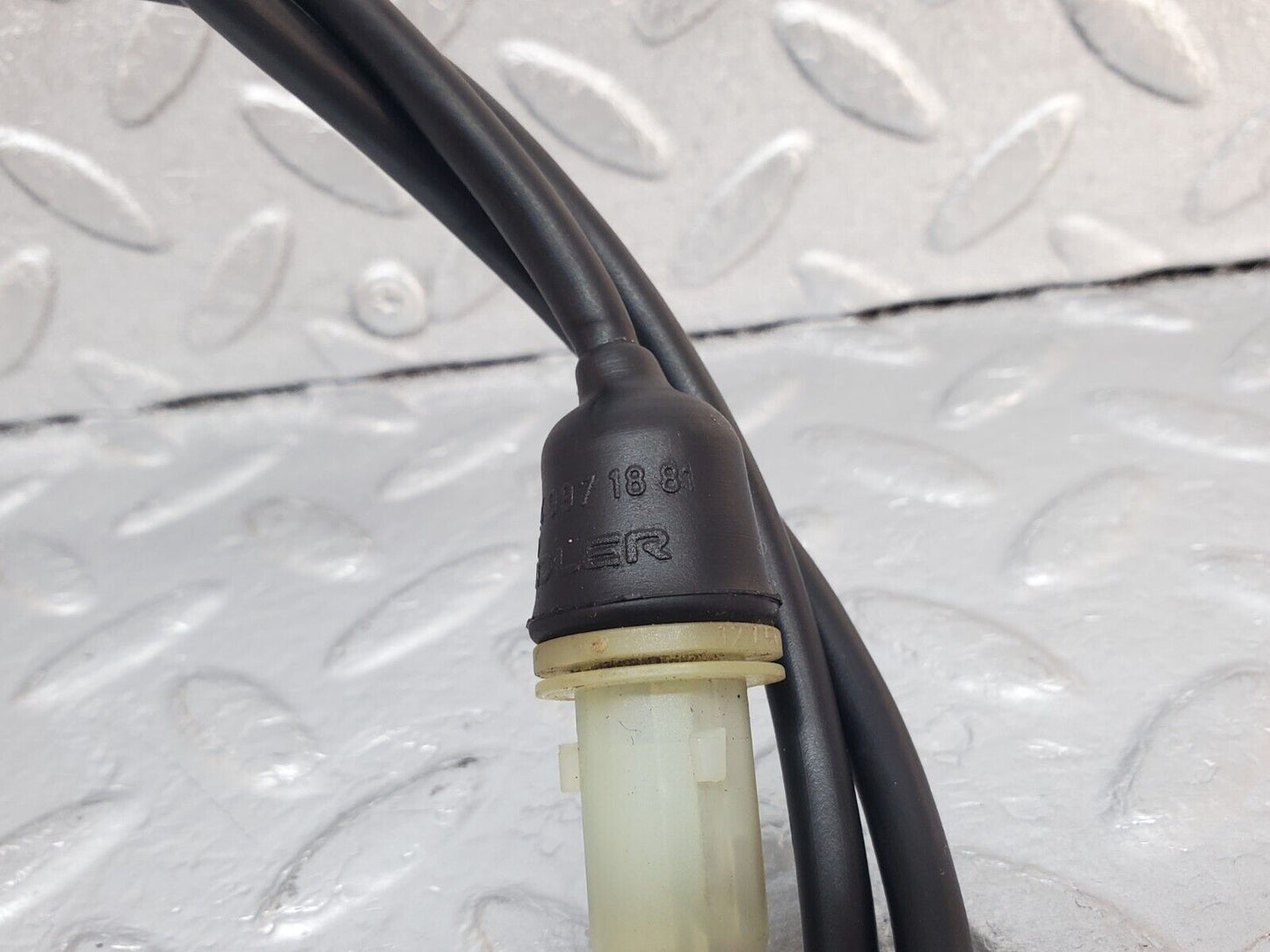 45757 Mercedes-Benz W126 420SE Wing Indicator Cable Wire 1249971881