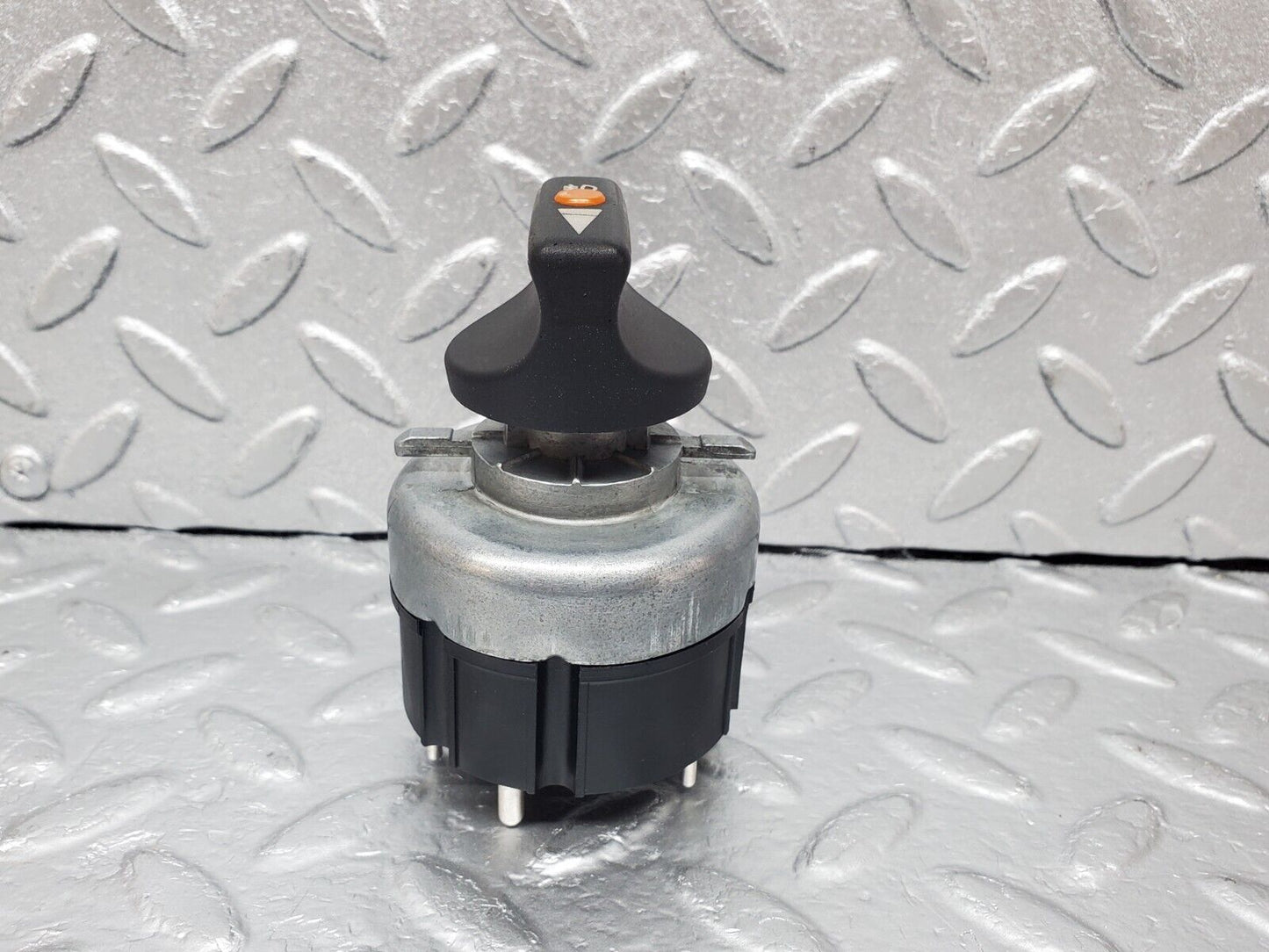 44956 Mercedes-Benz R129 300SL Coupe Headlight Switch 0005456004