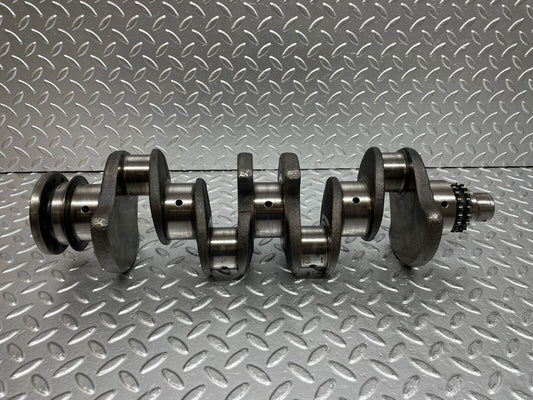 0349 Mercedes-Benz W123 220D Crankshaft  61504