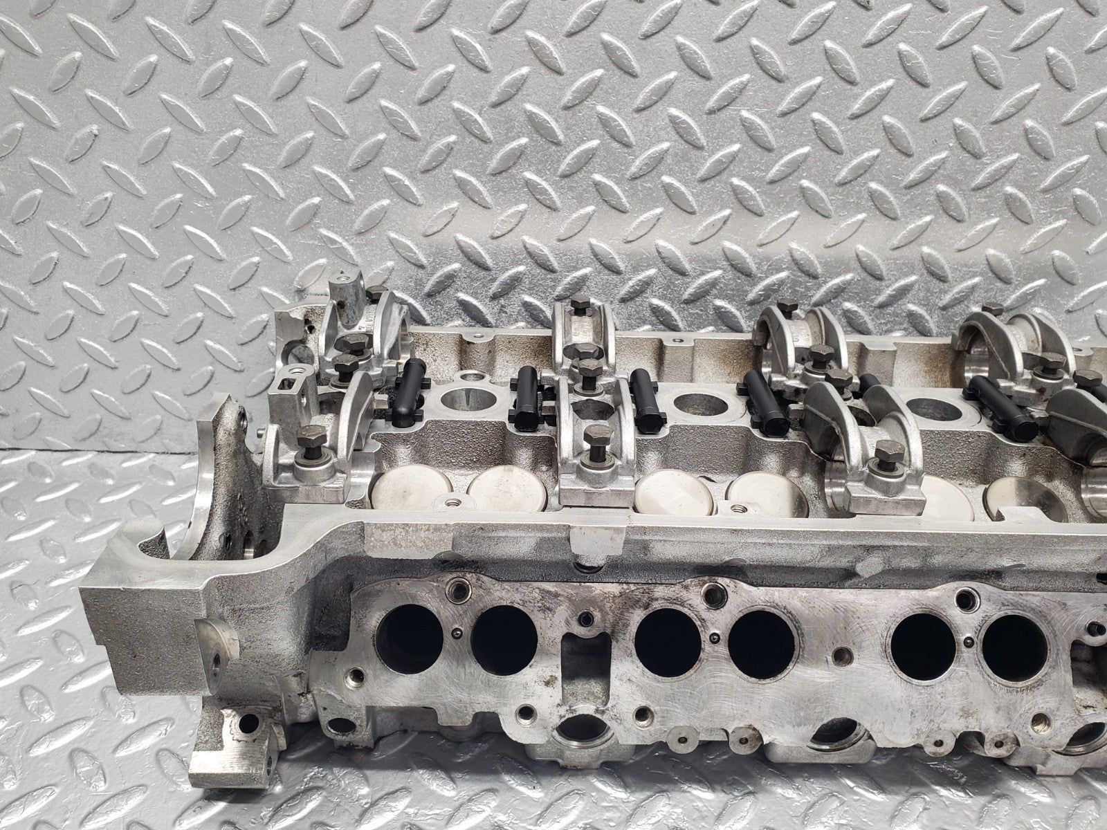 W140 cylinder head left side used OEM