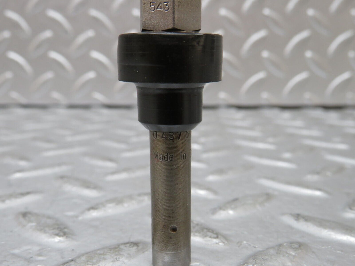 27429 Mercedes-Benz W123 280E Fuel Injector Bosch 0437502010