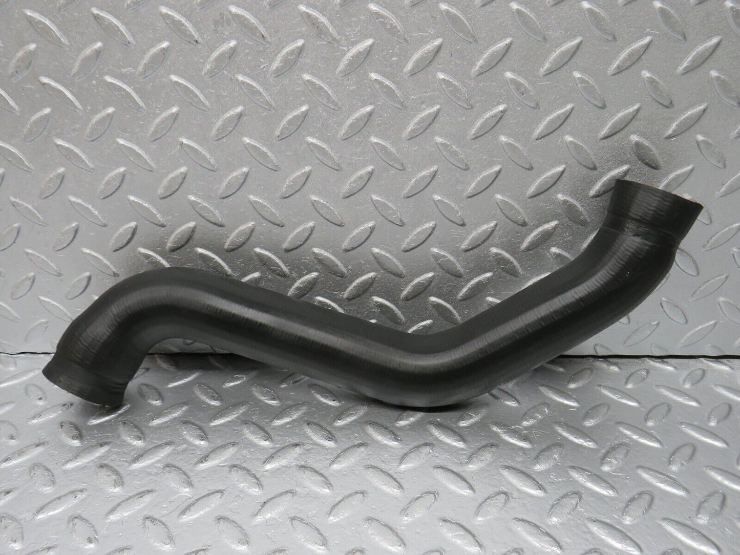 39874 Mercedes-Benz R107 350SL Radiator Hose Pipe 1165013482