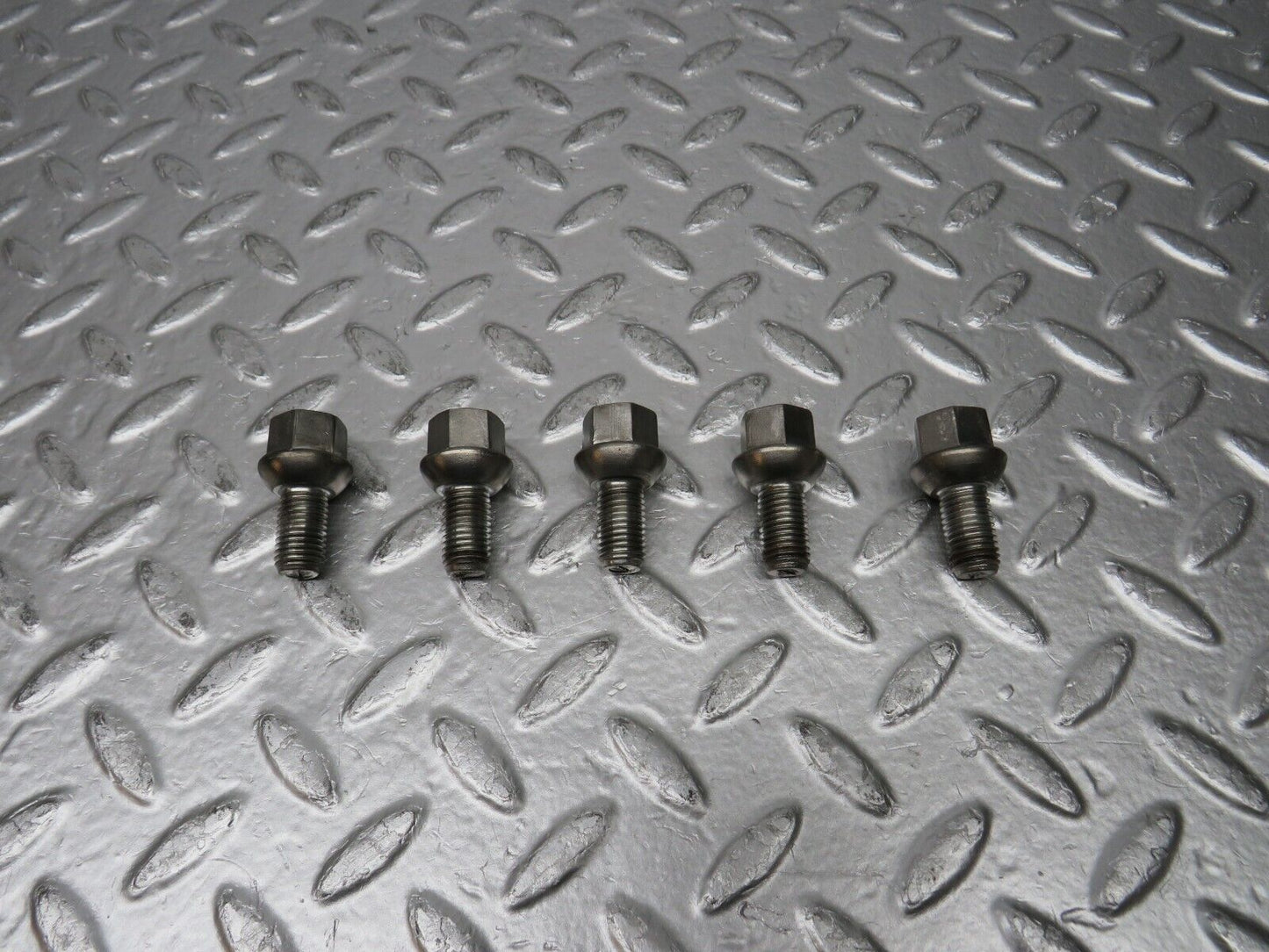 30772 Mercedes-Benz 5x Steel Wheel Lug Bolt M12x1.5
