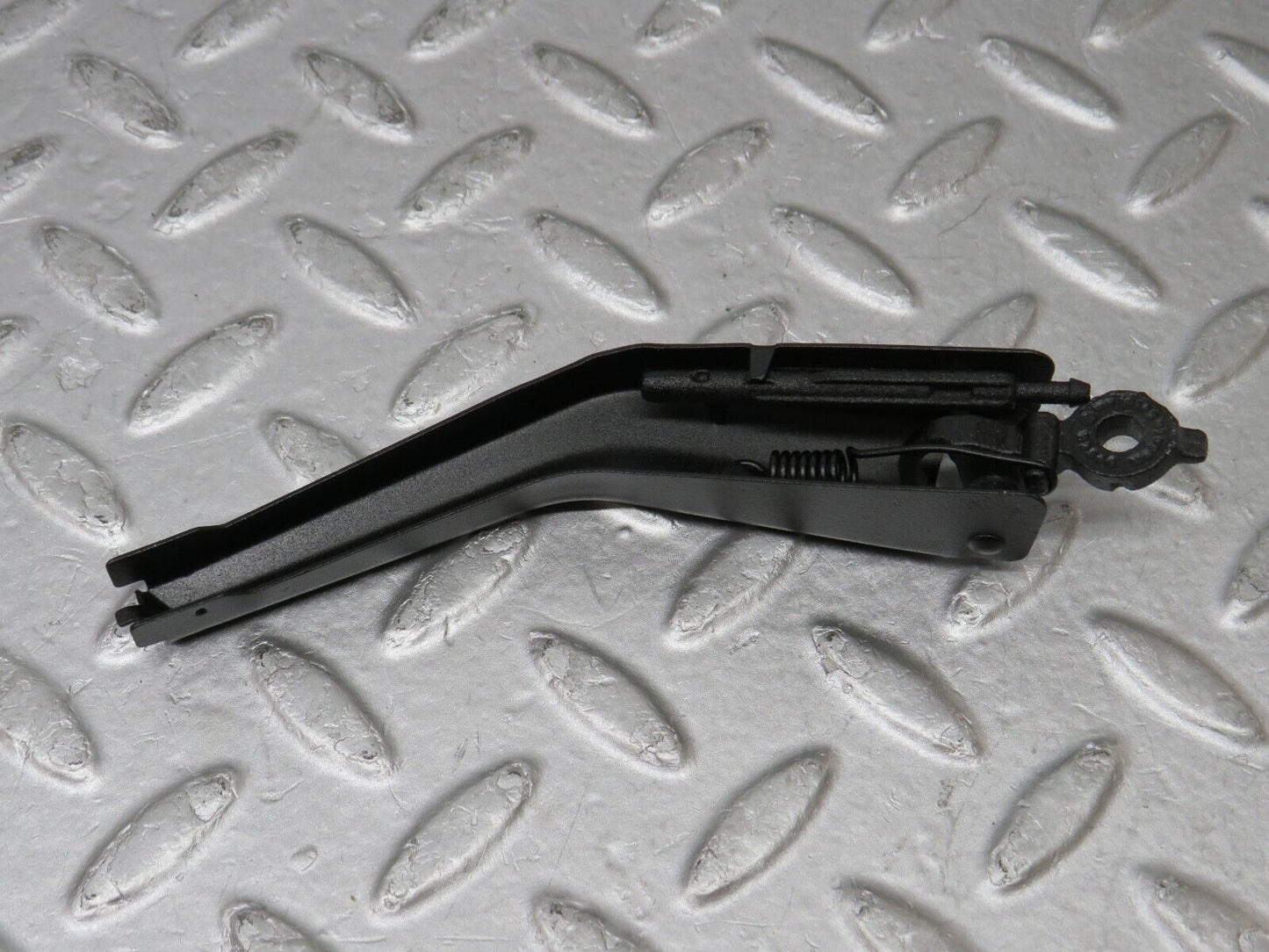 36340 Mercedes-Benz W126 420SE Headlight Wiper Arm Bosch Right Side