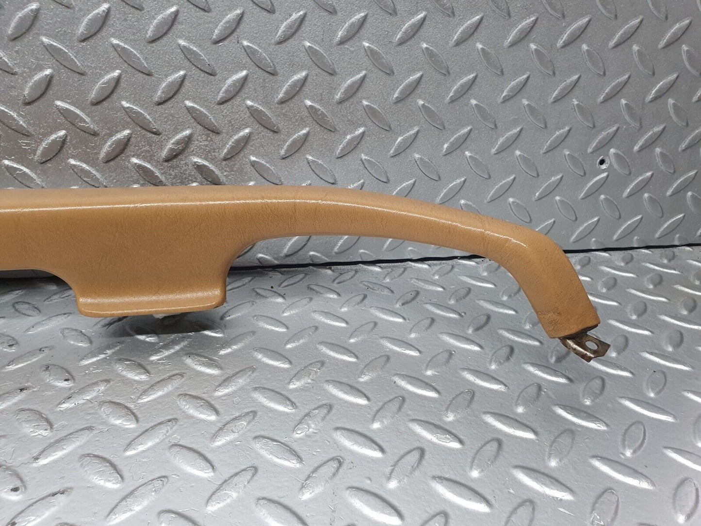 43501 Mercedes-Benz C126 380SEC Coupe Right Door Interior Handle Armrest