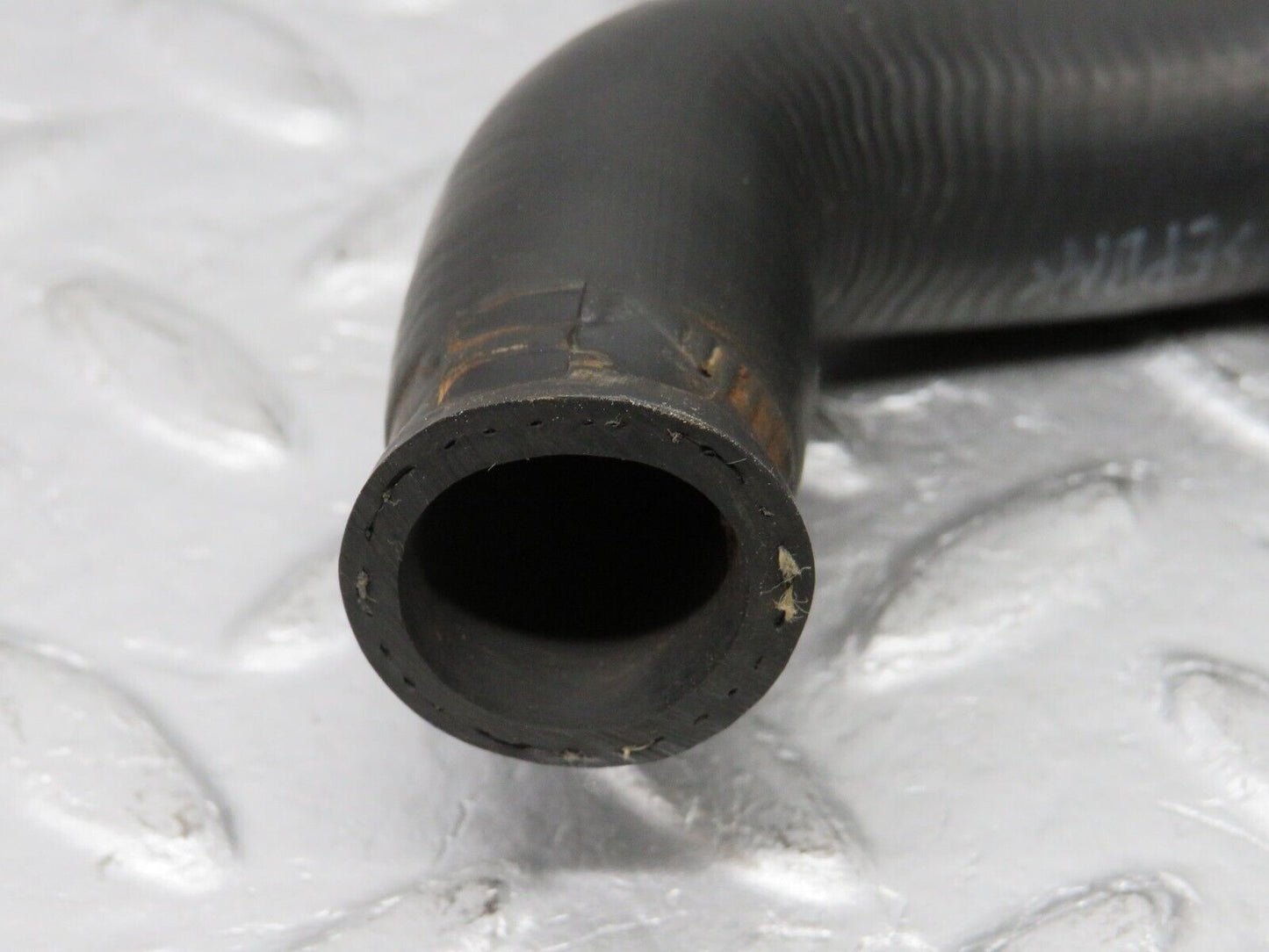 38562 Mercedes-Benz R129 280SL Coupe Coolant Hose Pipe 1298324194