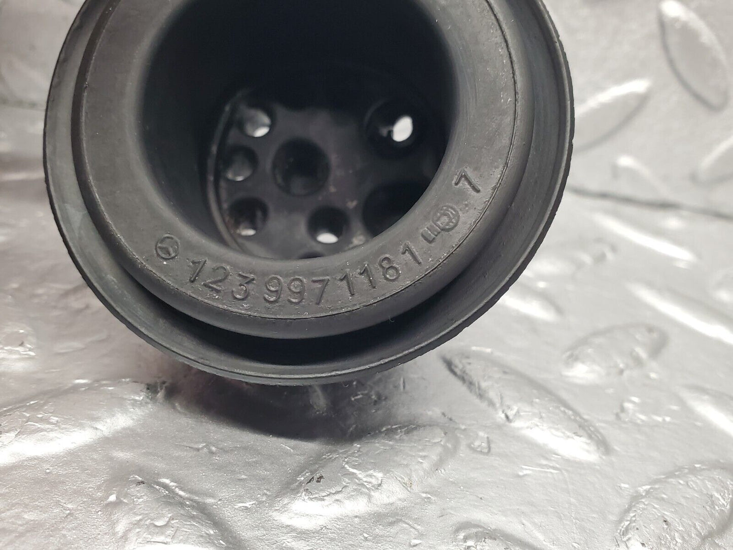 46530 Mercedes-Benz C123 280CE Coupe Firewall Rubber Grommet 1239971181