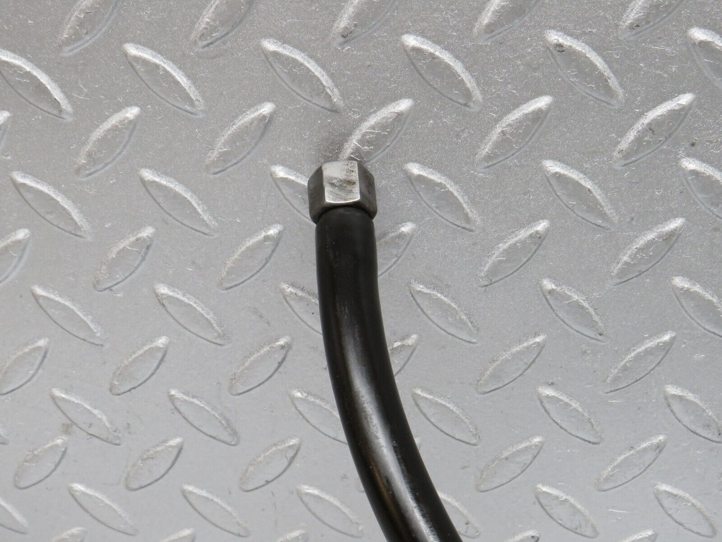 38184 Mercedes-Benz A124 320E Cabriolet Fuel Hose Pipe
