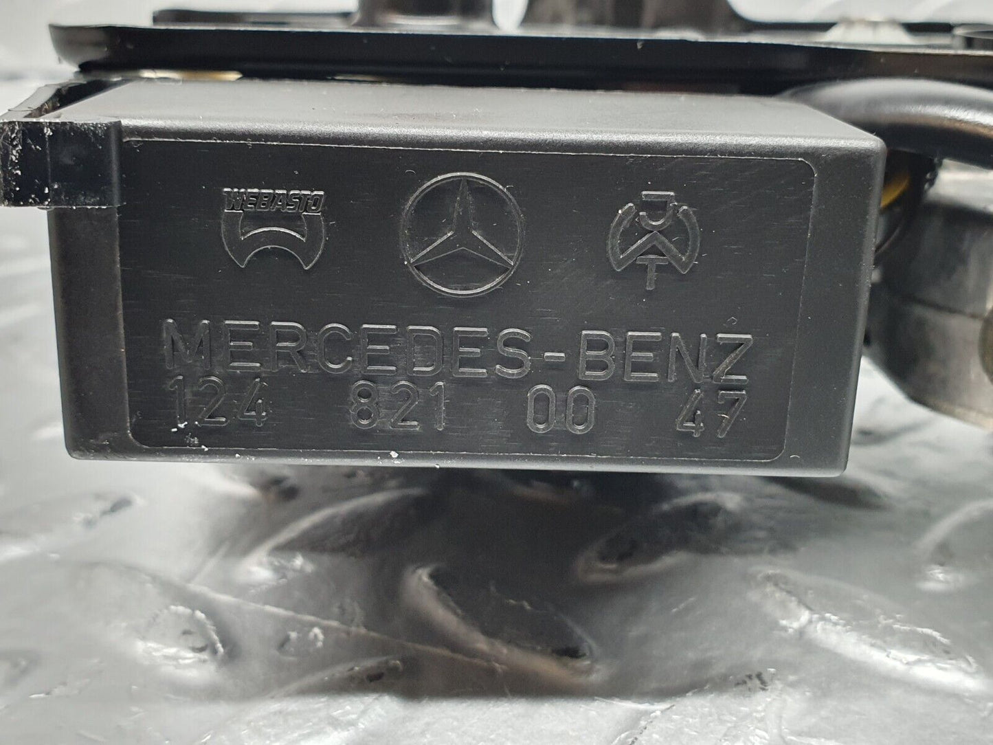 40996 Mercedes-Benz W126 300SE Sunroof Motor Webasto 1248210024