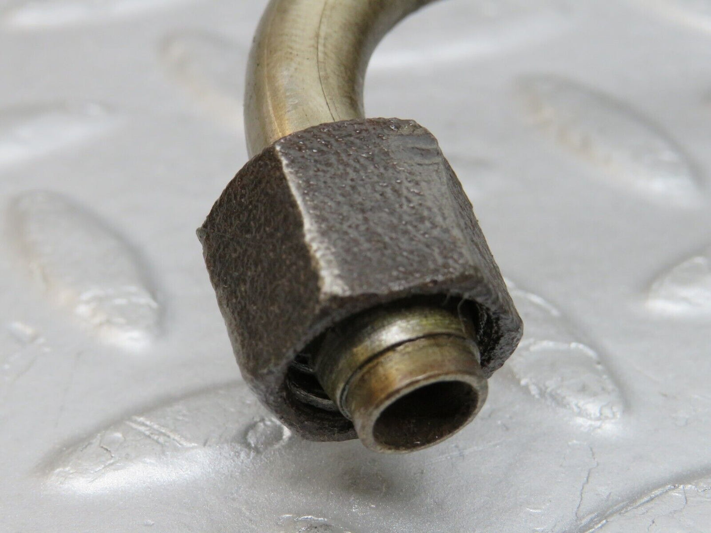 35595 Mercedes-Benz R107 280SL Power Steering Pump Hose Pipe