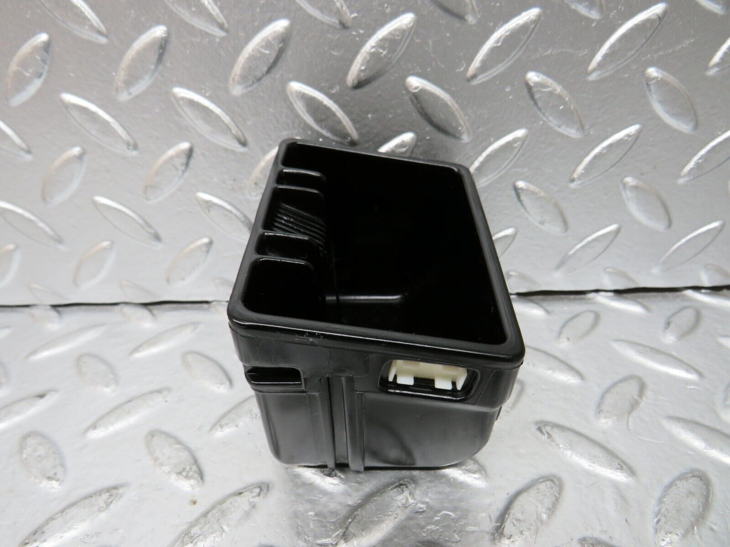 24864 Mercedes-Benz W140 S320 Ashtray 1408100028