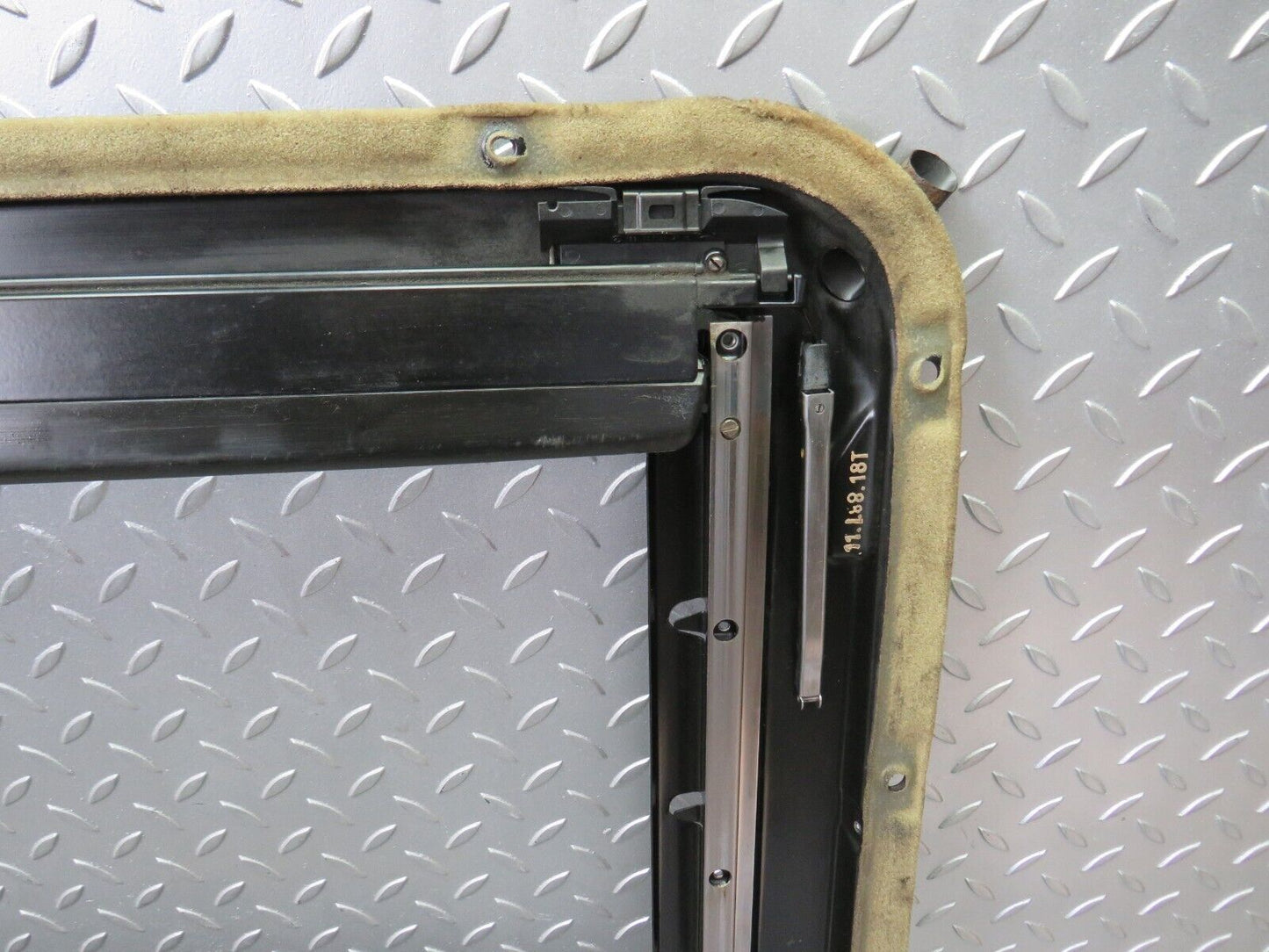 33867 Mercedes-Benz W201 190E 2.0L Power Sunroof Frame 2017800144