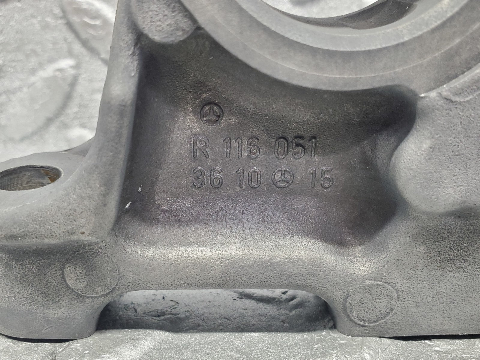 W126 Coupe camshaft tower bearing used OEM