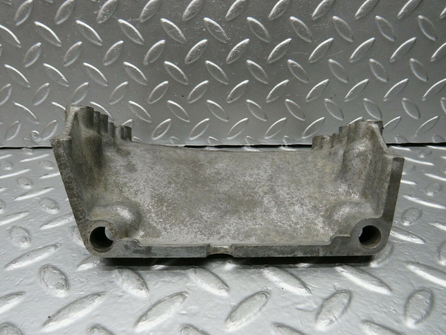 24049 Mercedes-Benz W123 280E Gearbox Support 1100140195