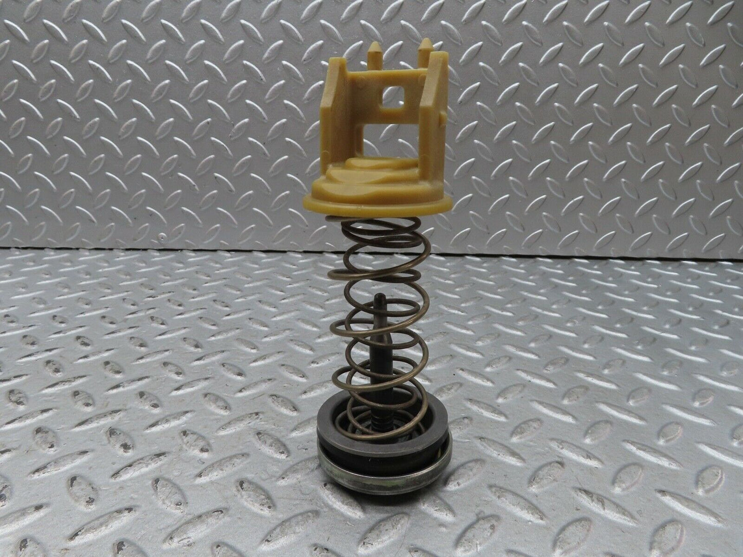 17846 Mercedes-Benz W123 230E Automatic Transmission Front Servo 1232770340