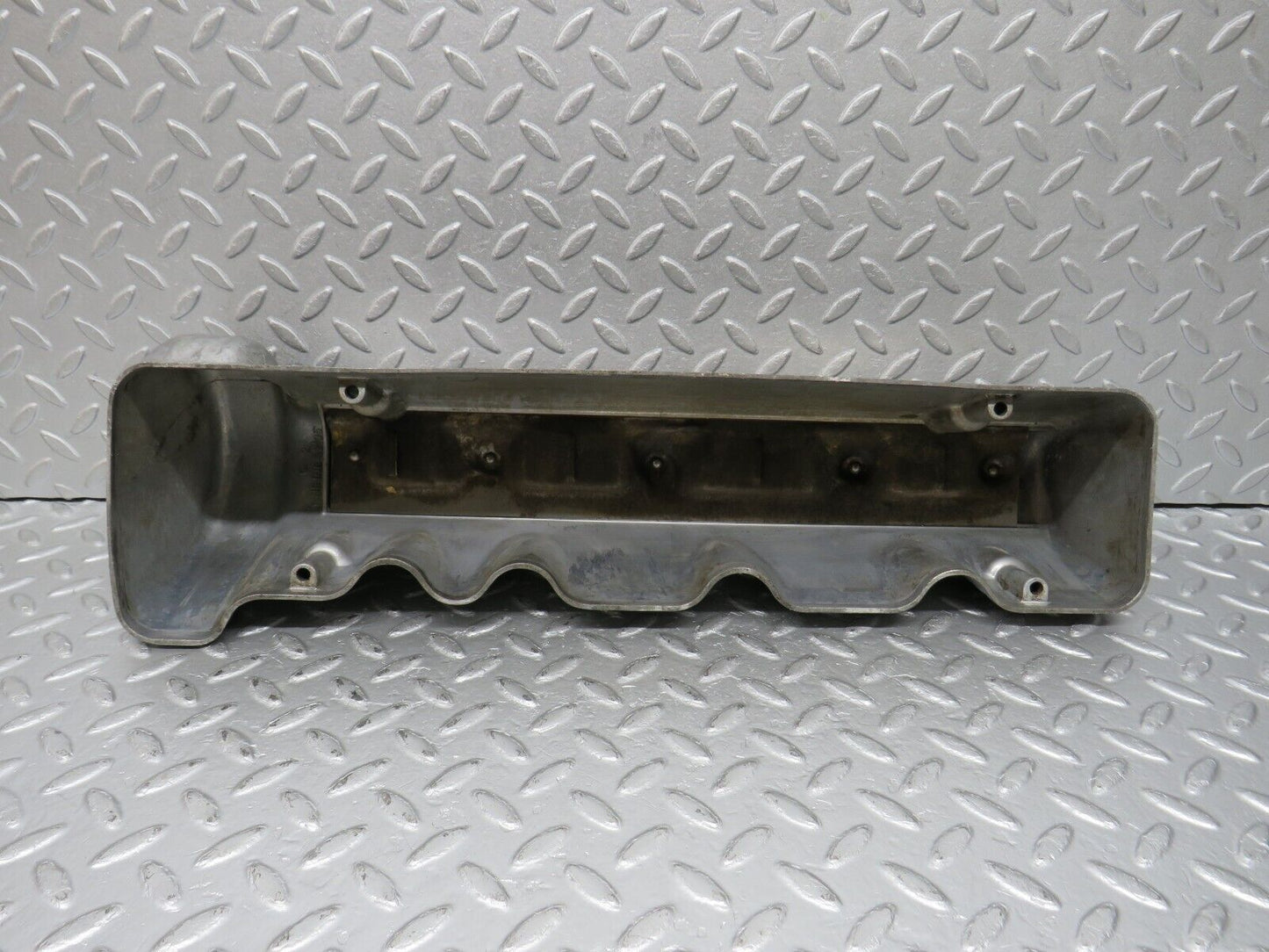 39894 Mercedes-Benz R107 350SL Coupe Cylinder Head Valve Cover Left 1160163205