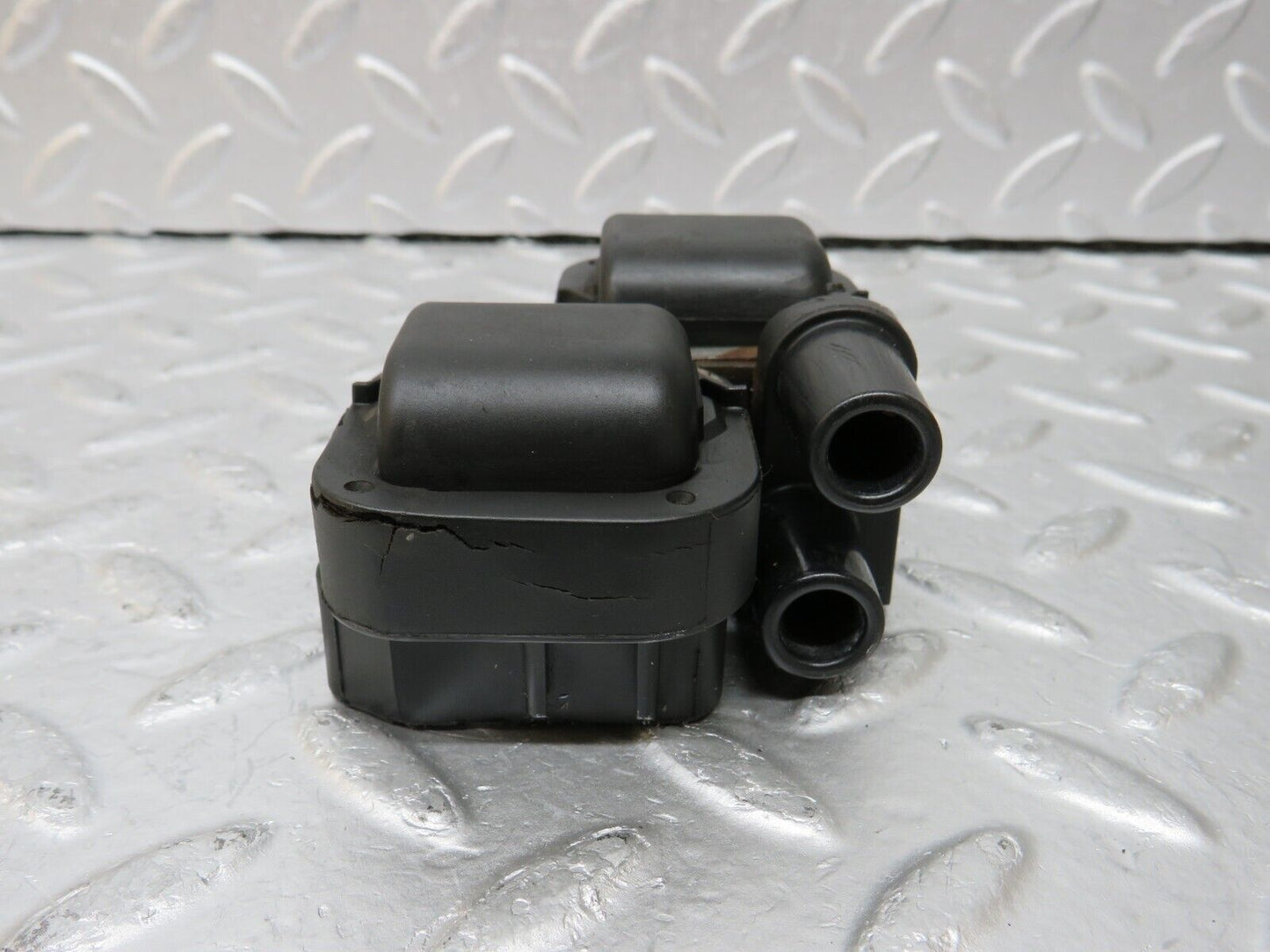 34916 Mercedes-Benz W210 320E Ignition Coil Bosch 0001587803 0221503035
