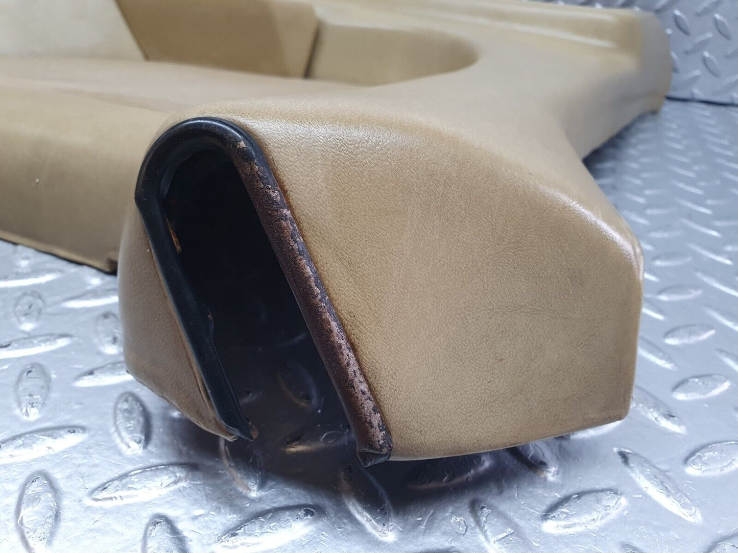 44051 Mercedes-Benz C123 230CE Coupe Rear Right Card Panel Beige