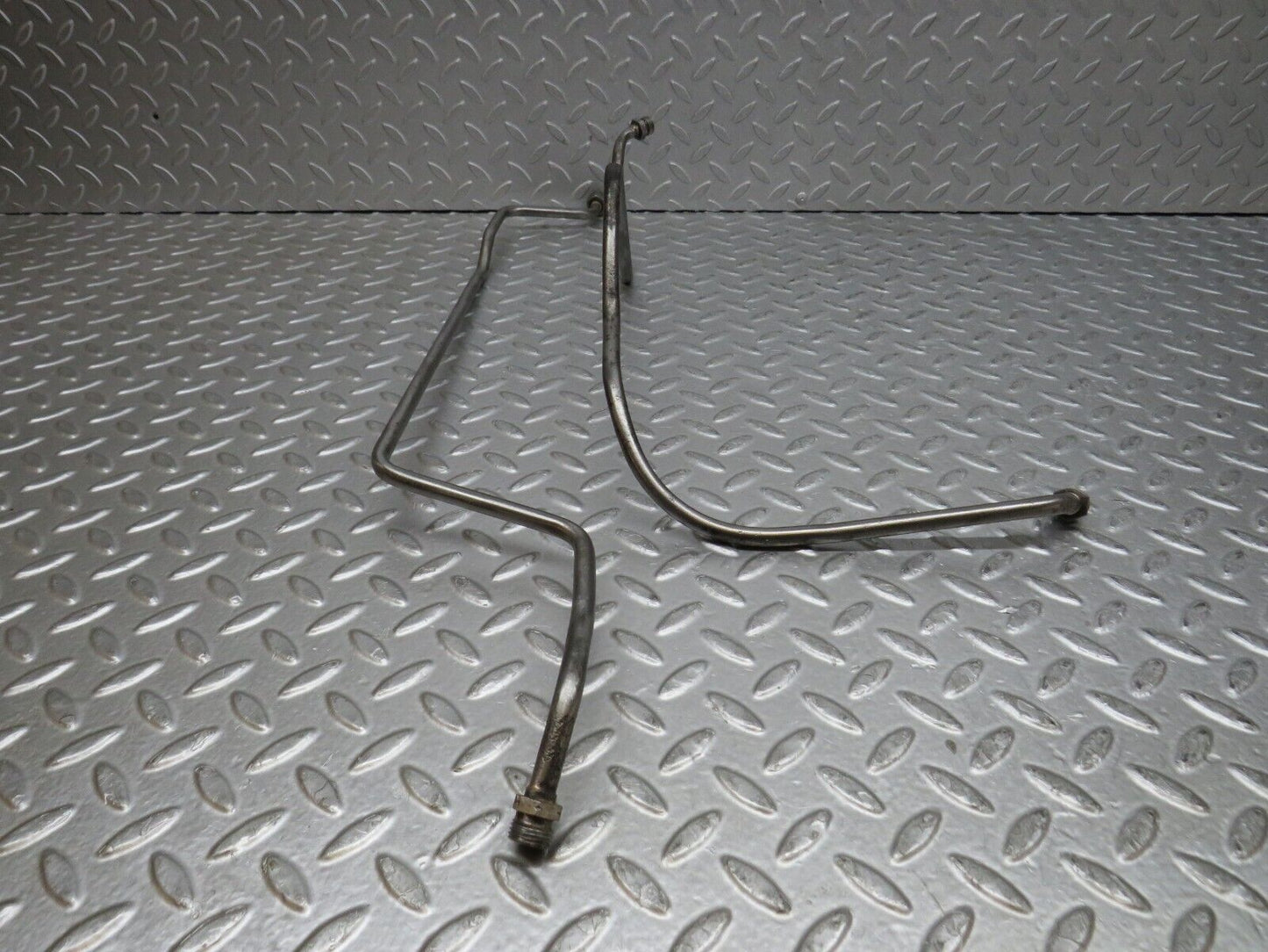 37667 Mercedes-Benz W109 300SEL Power Steering Oil Hose Pipe