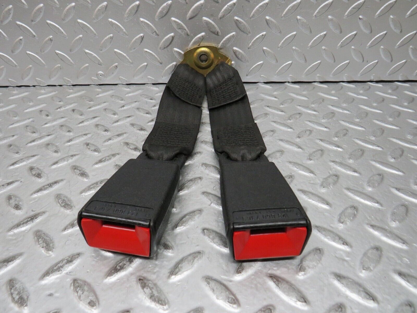 28636 Mercedes-Benz W123 280E Seat Belt Buckle Rear 1238607369