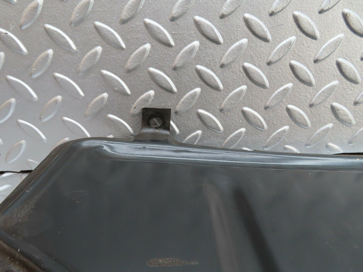 19189 Mercedes-Benz W123 300D Fuel Tank Cover Plate