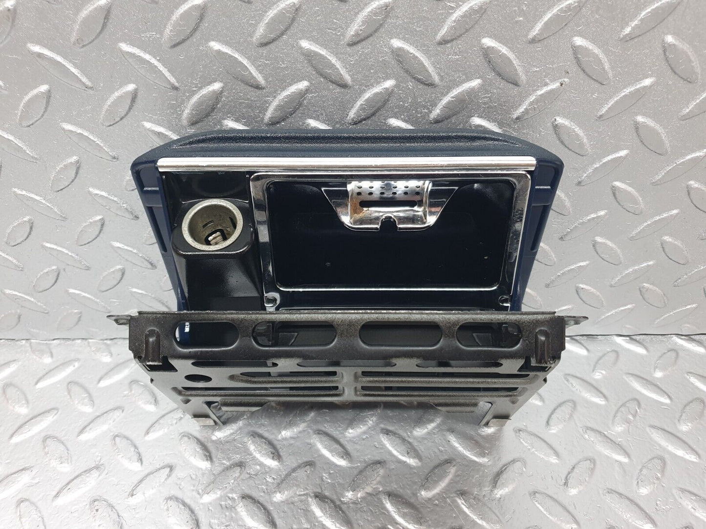 42699 Mercedes-Benz W201 190 Centre Console Ashtray Blue