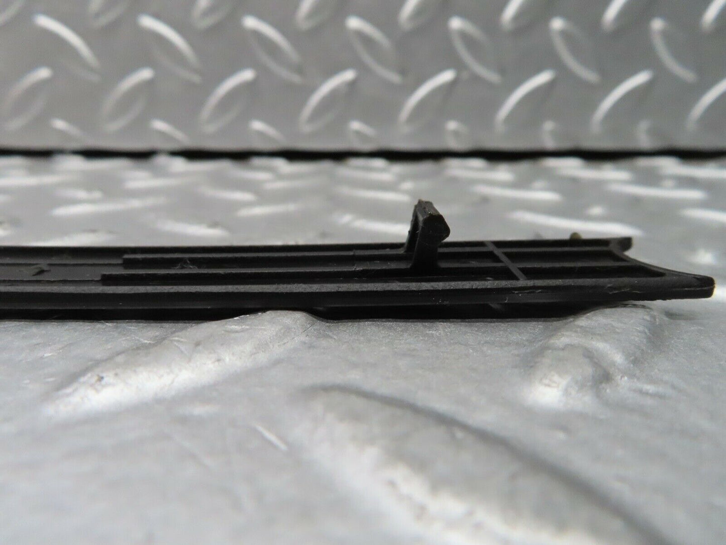 21689 Mercedes-Benz W126 300SE Dashboard Trim Cover Black 1266890383