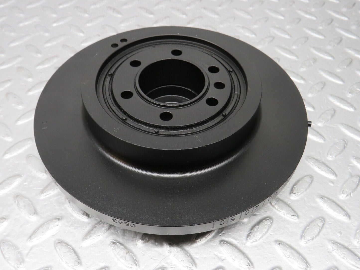 38130 Mercedes-Benz A124 320E Cabriolet Crankshaft Vibration Damper 1040301403