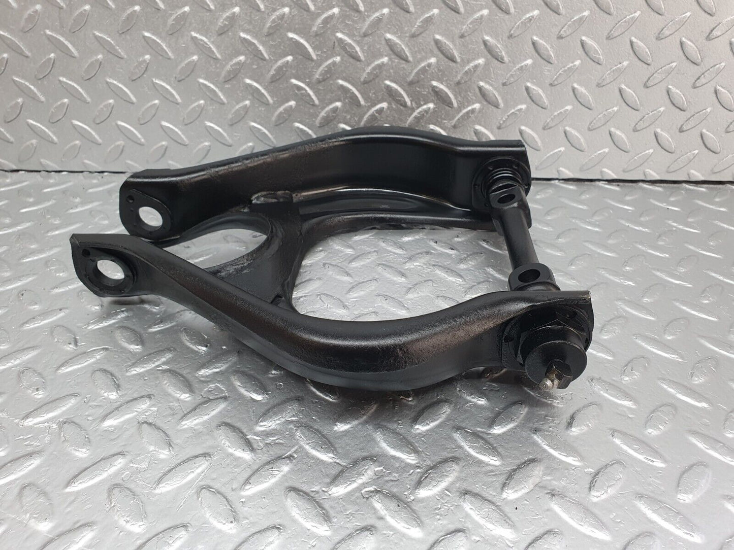 43200 Mercedes-Benz W108 280SE Front Right Upper Control Arm