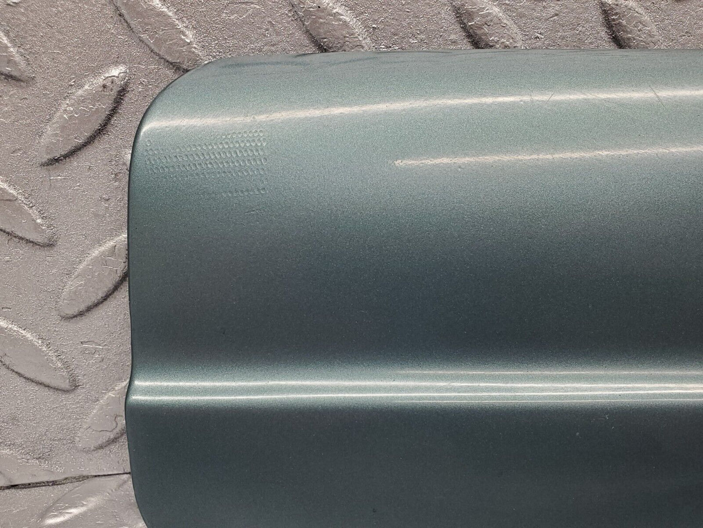46482 Mercedes-Benz C123 280CE Coupe Fuel Tank Flap Cap 1235840039