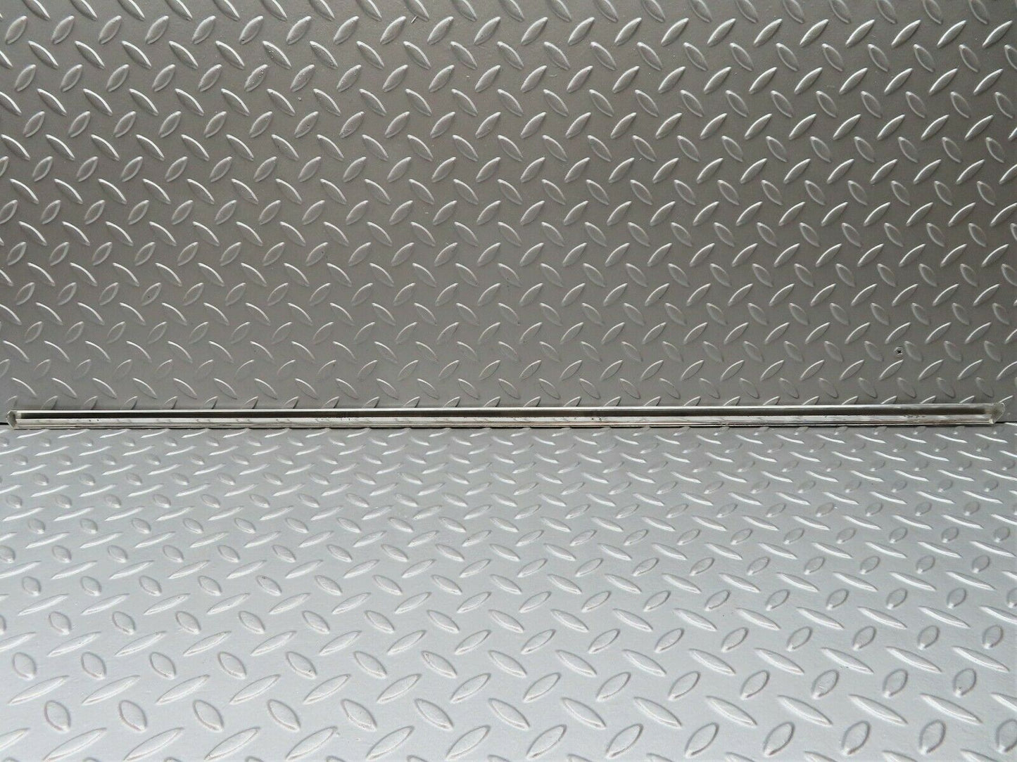 3744 Mercedes-Benz S123 200T Wagon Rear Left Door Chrome Moulding Trim