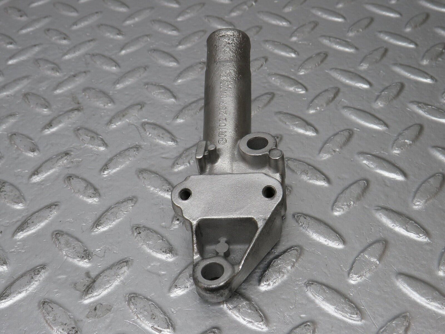 33739 Mercedes-Benz W201 190E 2.0L Coolant Pipe 1022030473