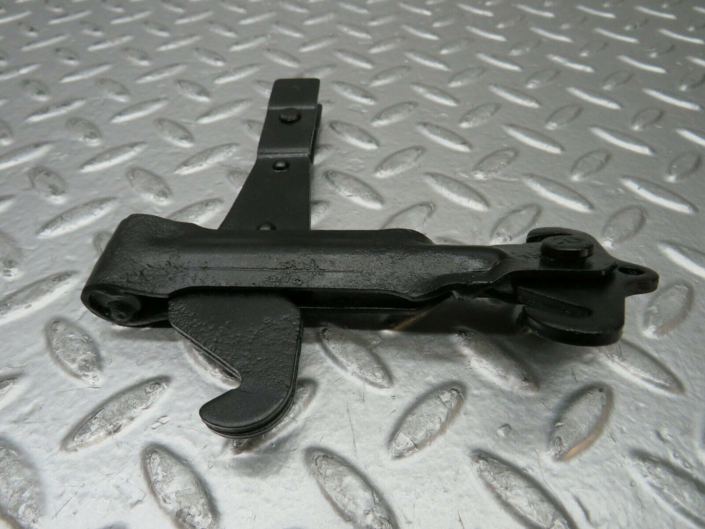 23137 Mercedes-Benz C123 230CE Coupe Handbrake Regulator
