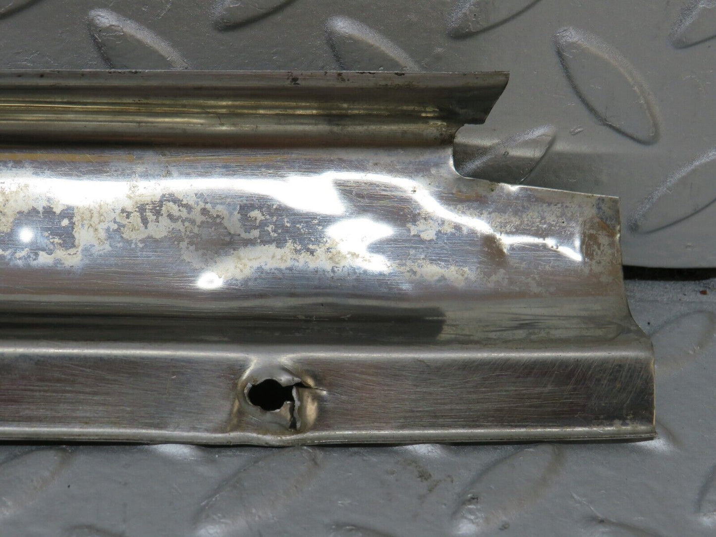 35765 Mercedes-Benz W108 Rear Left Door Sill Chrome