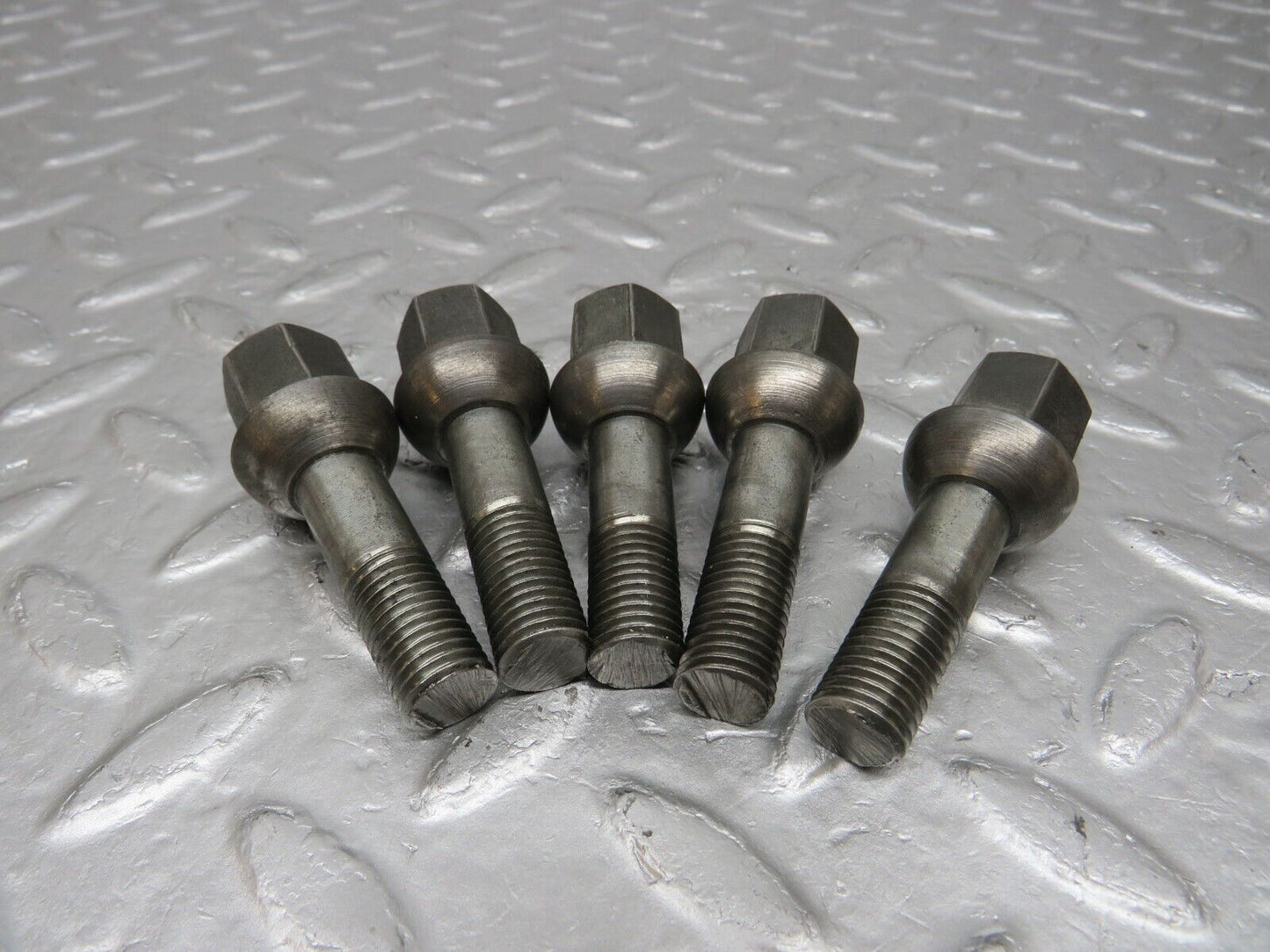 40158 Mercedes-Benz 5x Alloy Wheel Lug Bolt M12x1.5