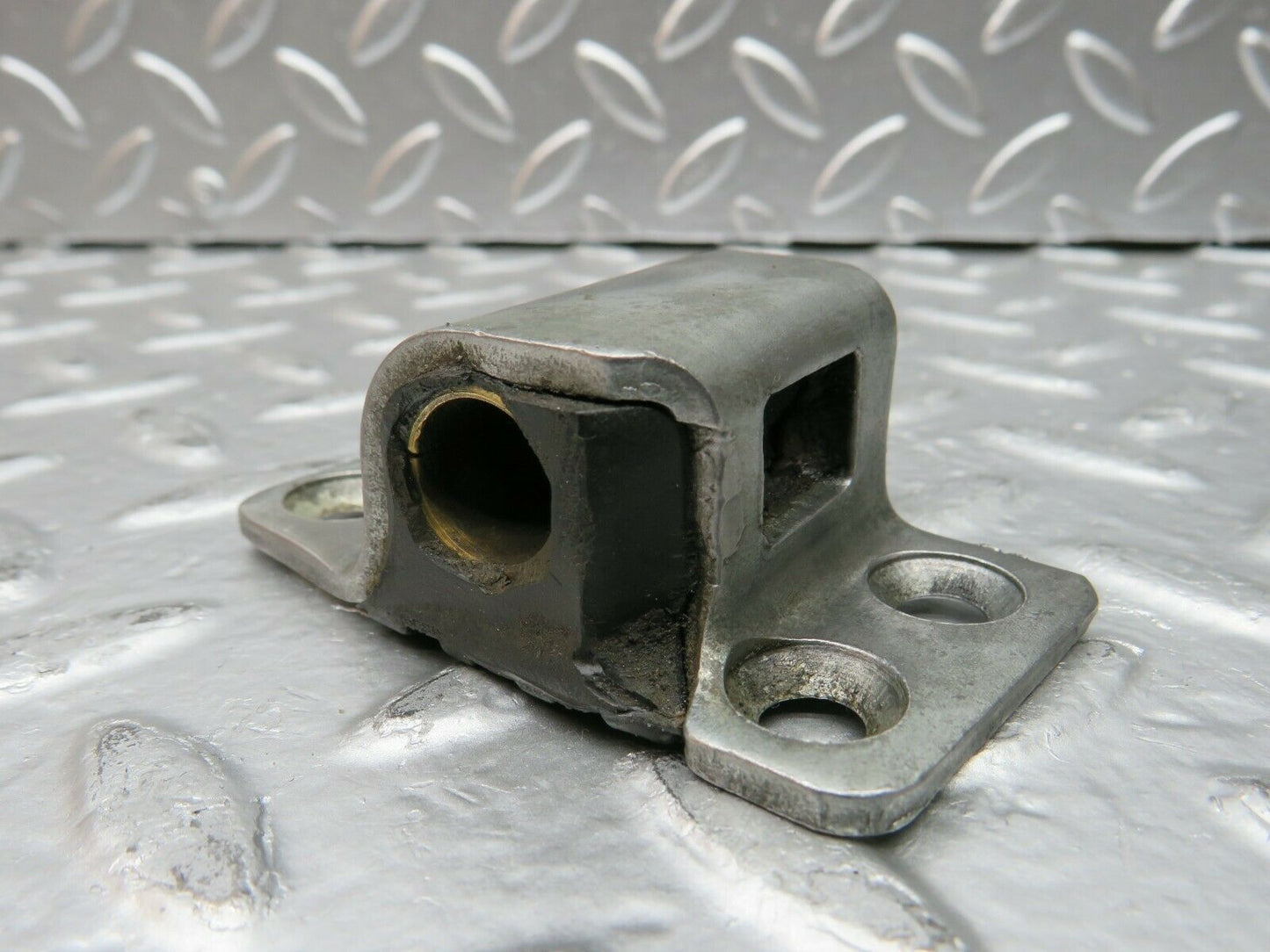 22760 Mercedes-Benz C107 450SLC Coupe Door Lock Latch Right Side