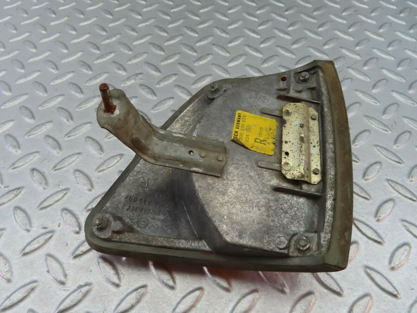 8108 Mercedes-Benz W116 Indicator Light Front Right 1305233026