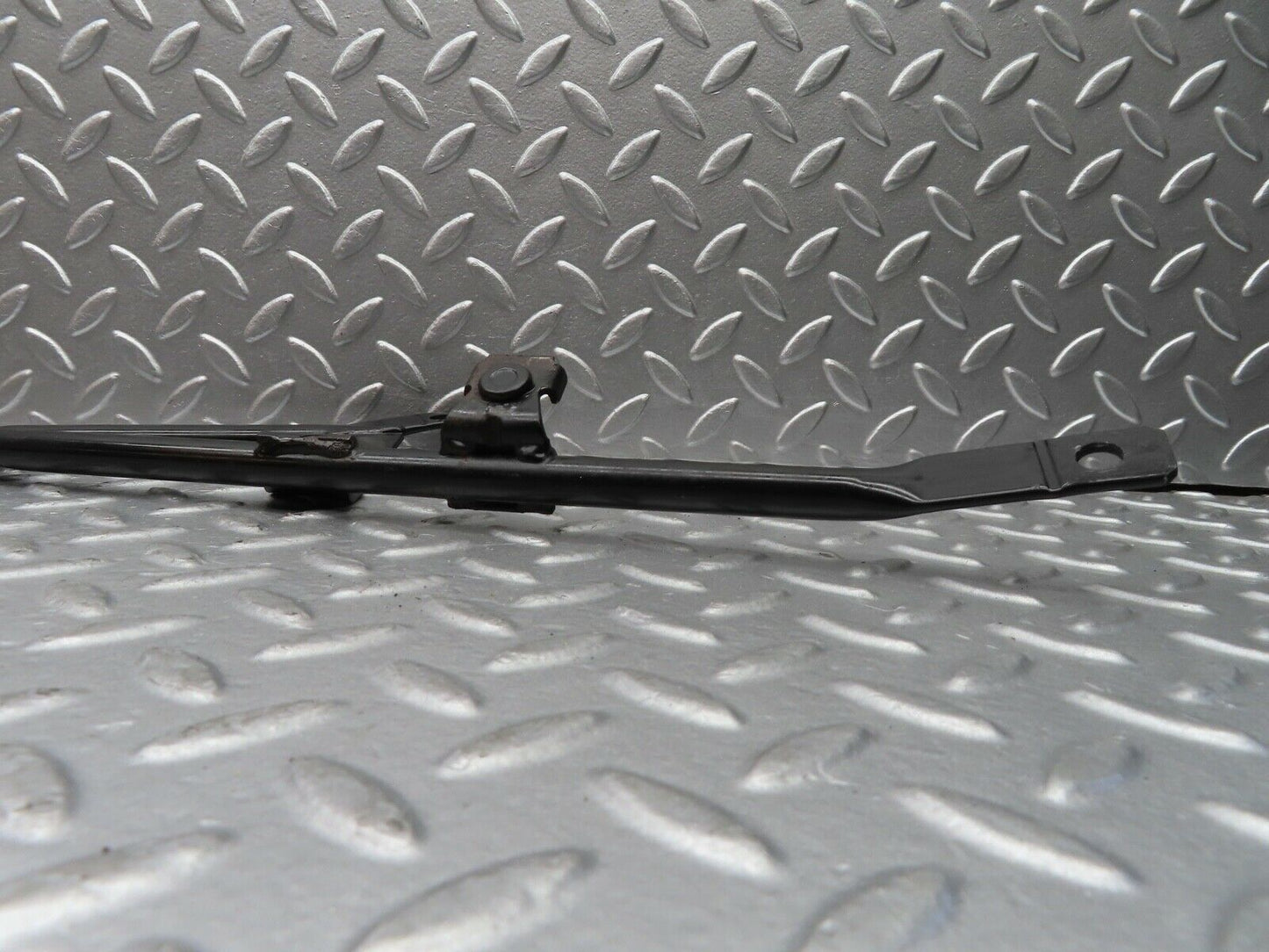 20088 Mercedes-Benz R129 300SL Coupe Reinforcement Bar