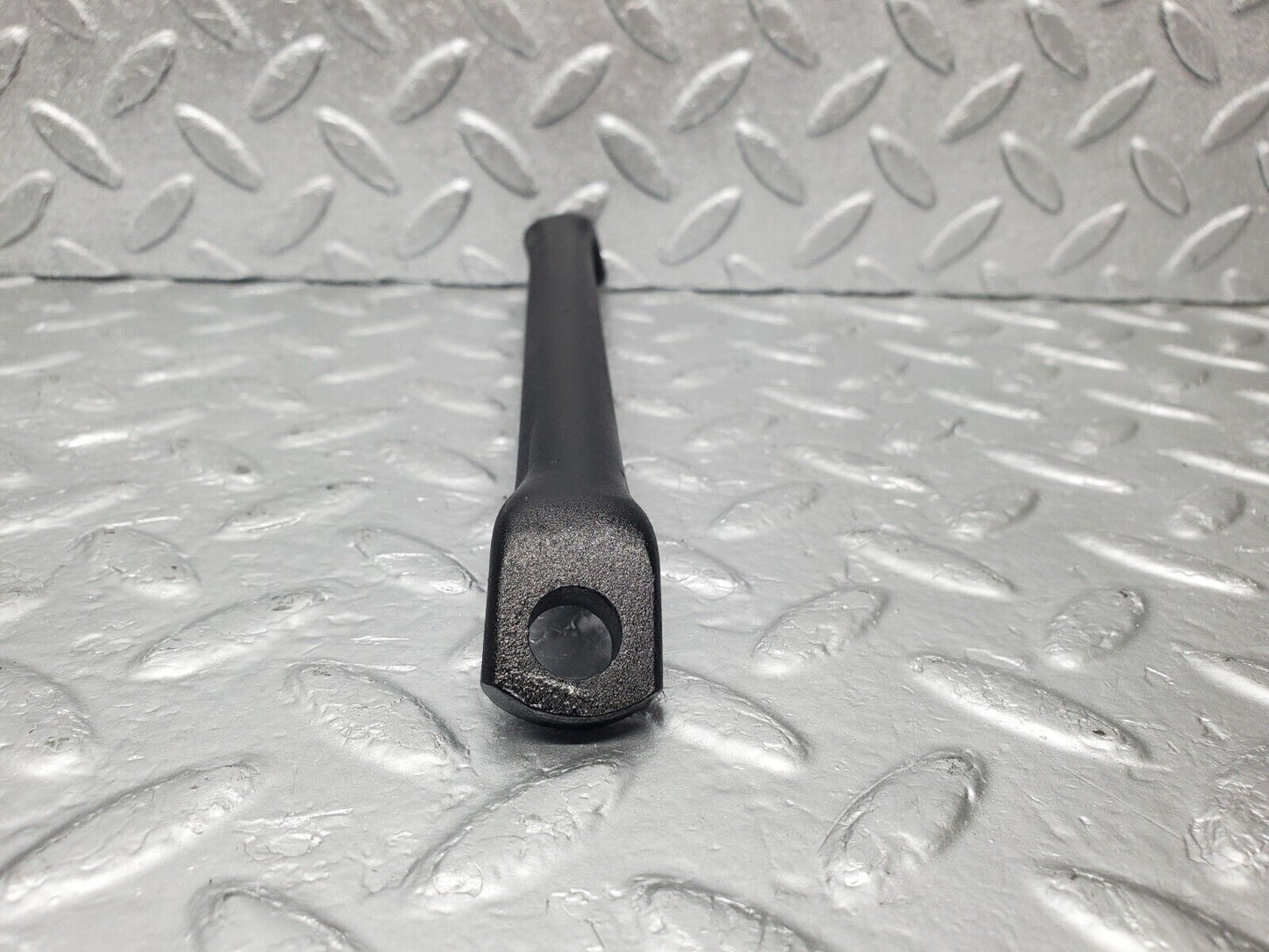 46646 Mercedes-Benz C123 280CE Coupe Power Steering Pump Holder Bracket