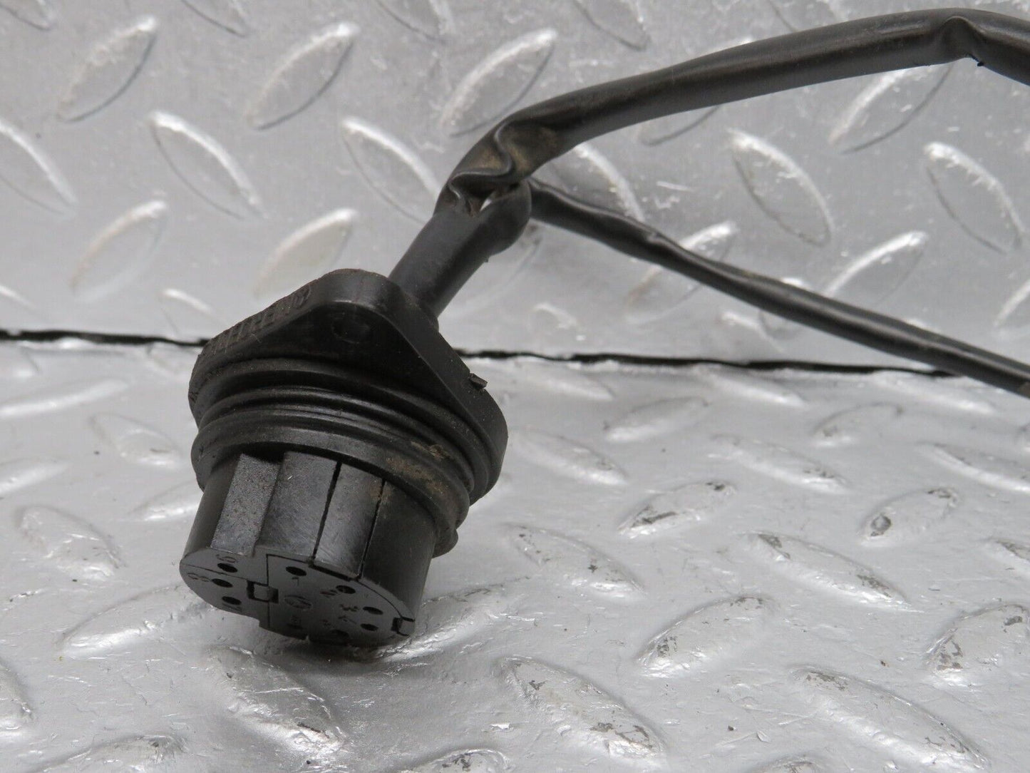 40112 Mercedes-Benz R107 350SL Diagnostic Connector 1235450026