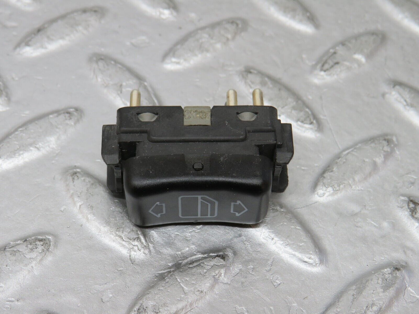 37994 Mercedes-Benz A124 320E Cabriolet Electric Window Switch Frame Left 1408210065 1248209310