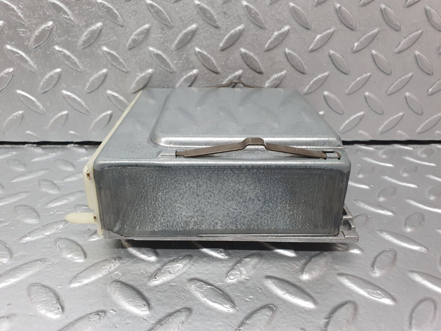 42165 Mercedes-Benz R129 320SL Coupe Engine Control Unit ECU Bosch 0175455132 26120536
