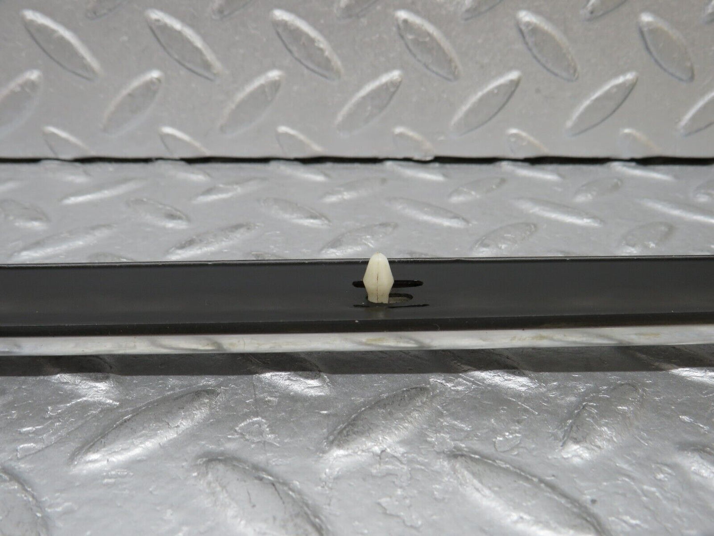 37442 Mercedes-Benz W109 300SEL Left Skirt Chrome Trim Strip