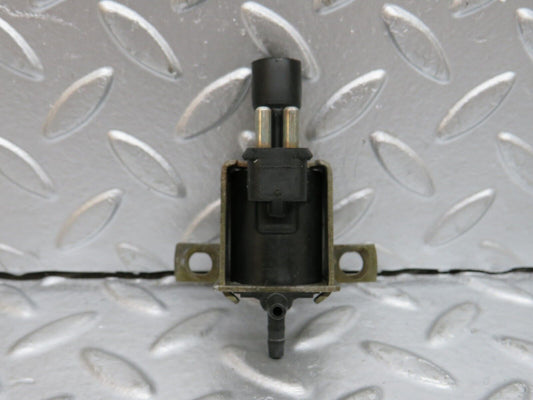 29454 Mercedes-Benz W124 230E Vacuum Control Valve Pierburg 0015407097