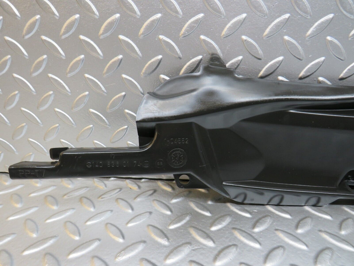 24652 Mercedes-Benz W140 S320 Bonnet Cover Left Side 1408360174