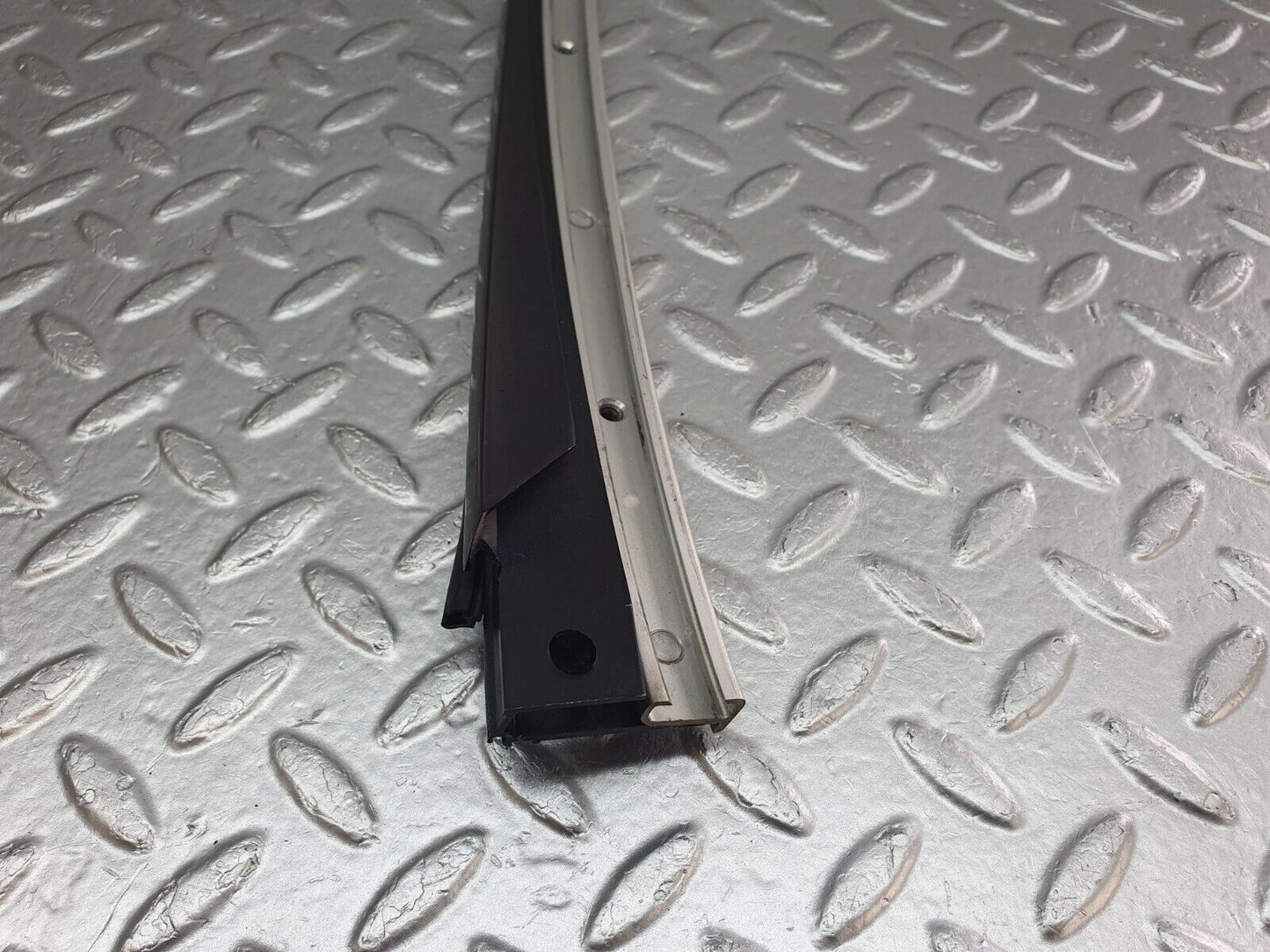 42450 Mercedes-Benz R129 320SL Coupe A Pillar Chrome Trim Cover Left
