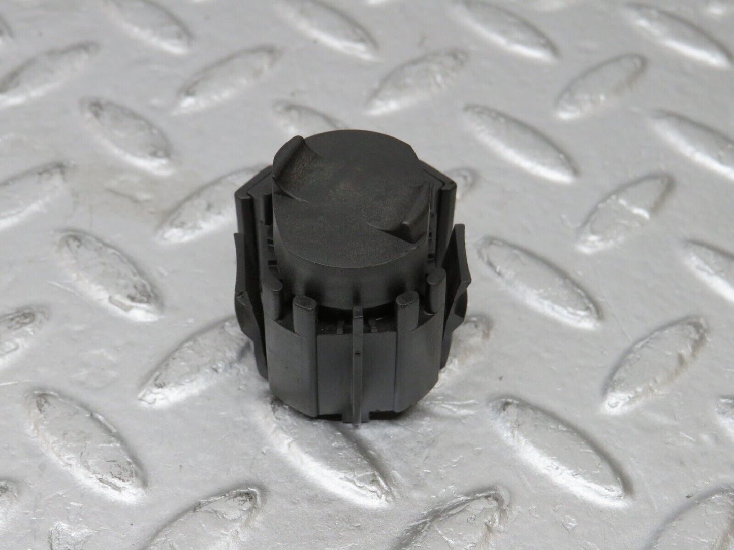 36695 Mercedes-Benz W201 190E 2.0L Kick Down Switch 0025452214