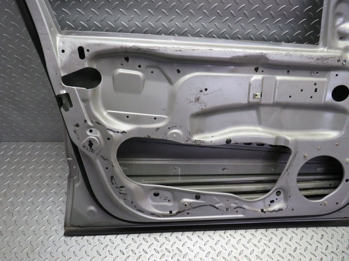 32289 Mercedes-Benz W220 S430 Front Left Door