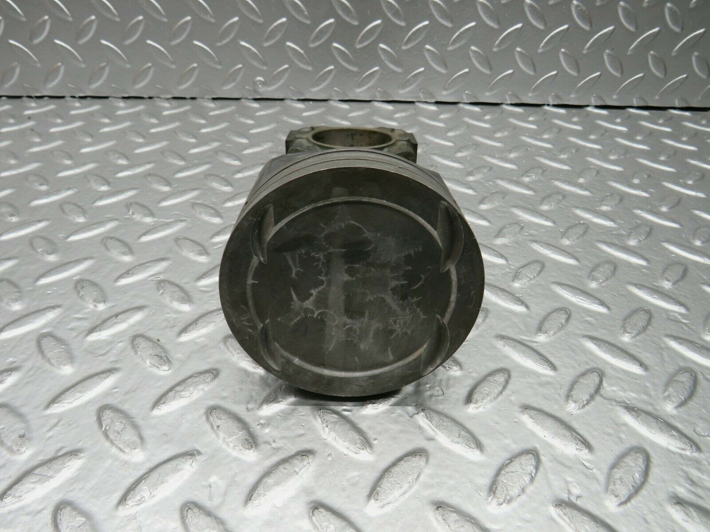 22467 Mercedes-Benz C124 E220 Coupe Piston With Connecting Rod 89.9 mm