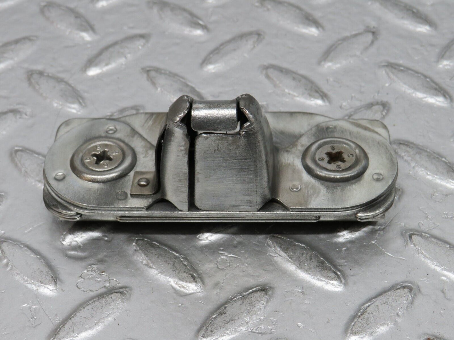 0709 Mercedes-Benz C107 350SLC Coupe Trunk Lock